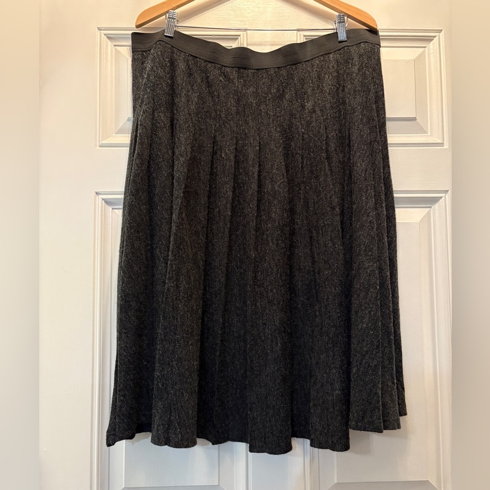 Orvis Charcoal Gray A-Line Elastic Waist PleatedVintage Skirt 18/20 Modest Chic